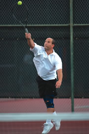 Jeff Bleich playing tennis